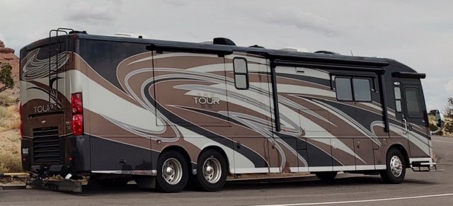 Used 2011 Winnebago Tour 42QD Class A Motorhome