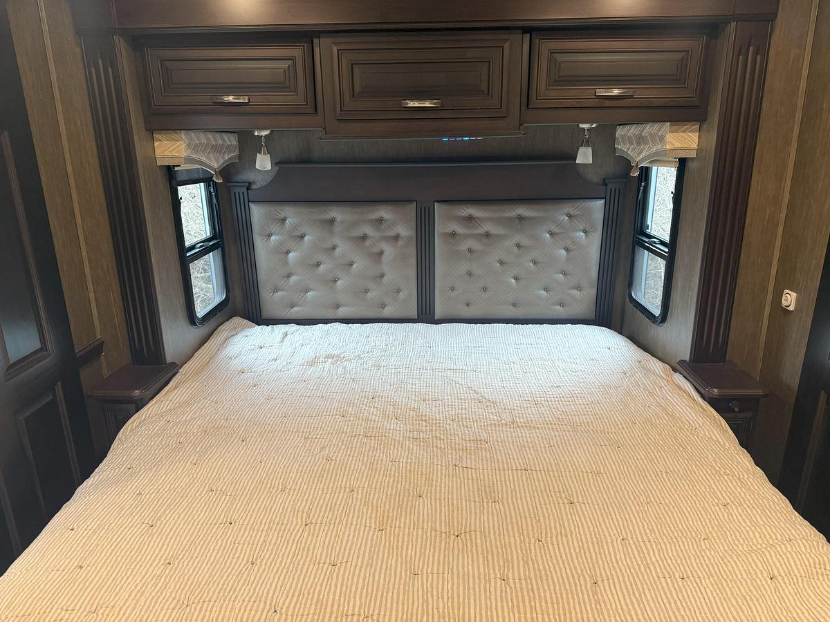 Used 2018 Forest River Berkshire XL 40C