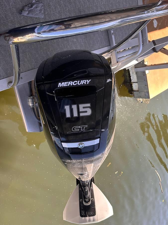 Used 2020 Avalon Venture