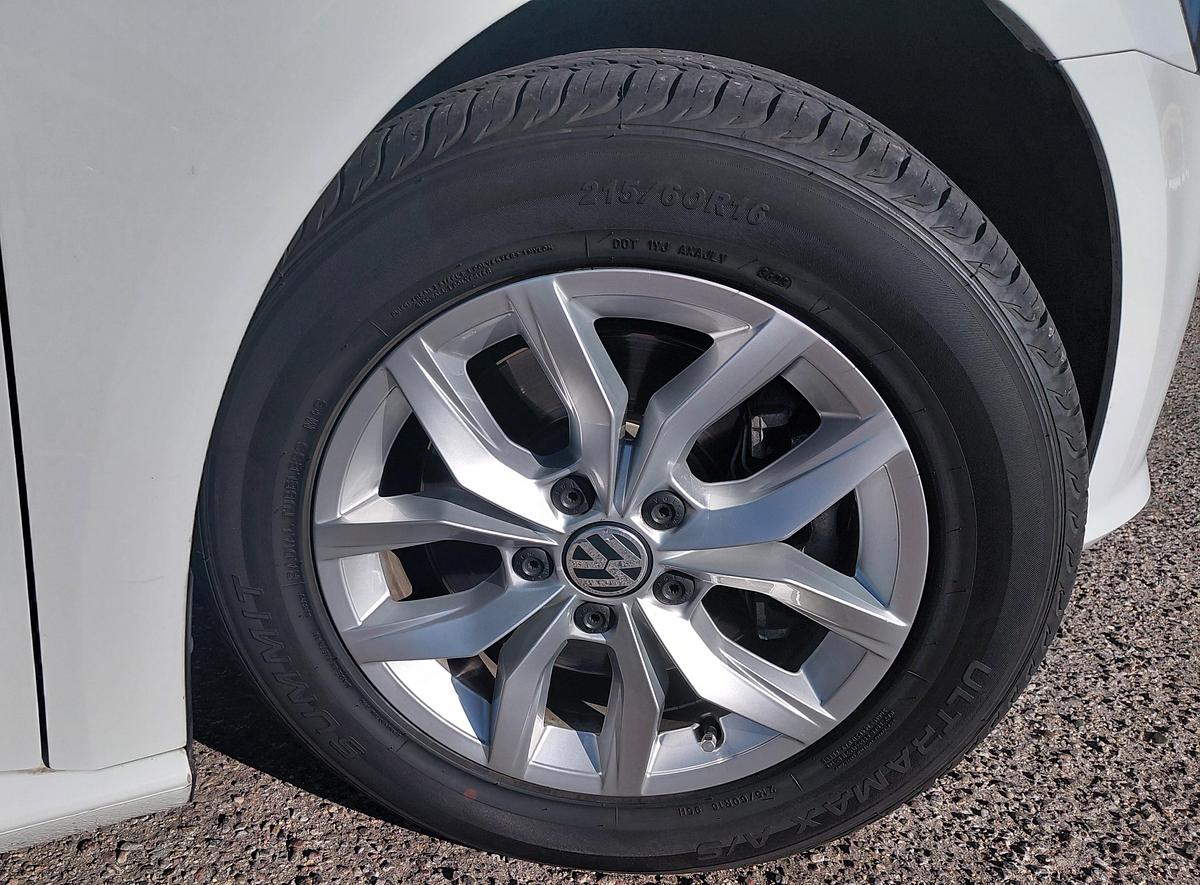 Used 2017 Volkswagen Passat Sedan S