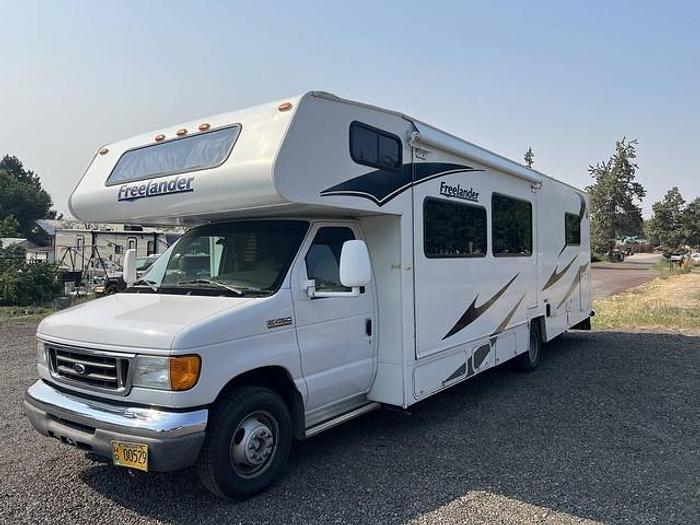 Used 2008 Coachmen Freelander 3150SS