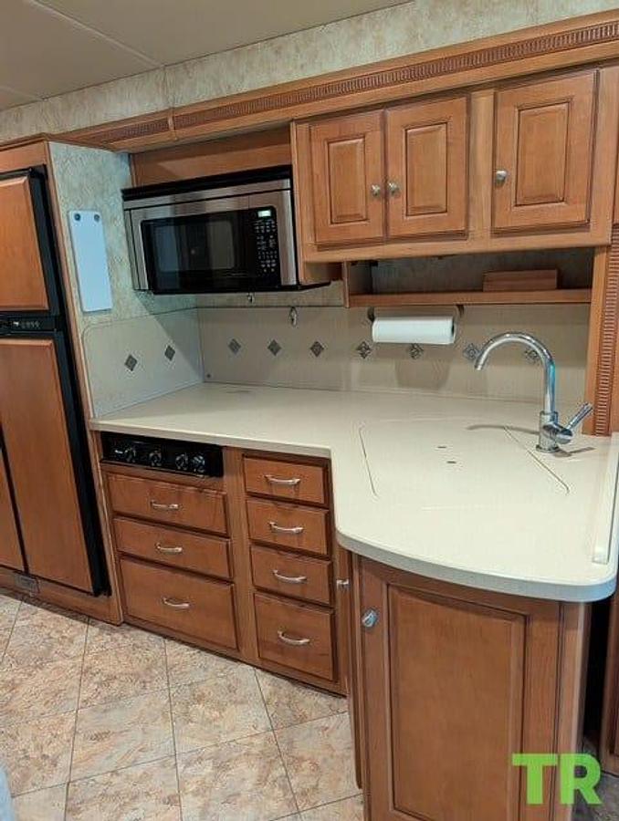 Used 2010 Itasca Meridian V Class 34Y