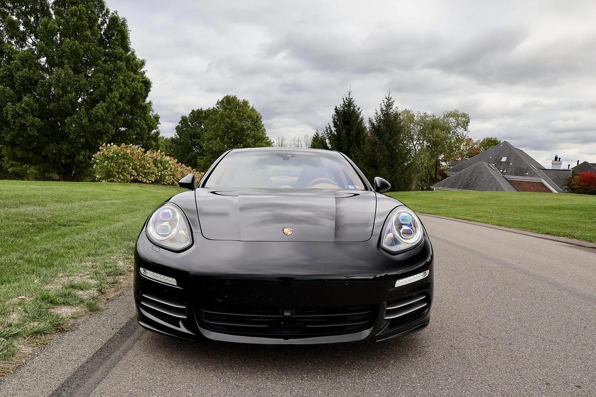 Used 2014 Porsche Panamera 4s Executive