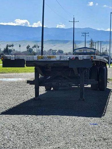 Used 2012 Mack PINNACLE CXU613 with trailer
