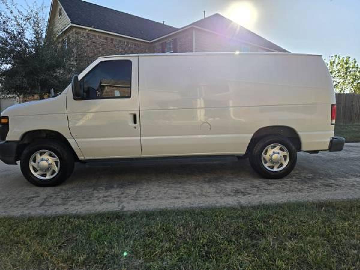 Used 2013 Ford E-150