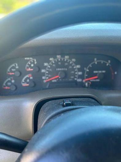 Used 2001 Ford Super Duty F-350 SRW XLT