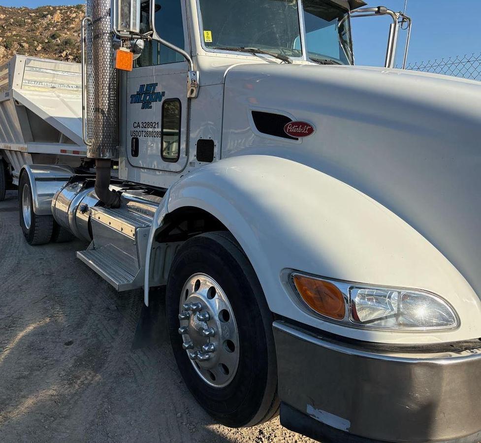 Used 2013 Peterbilt 386