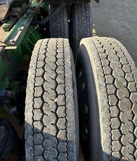 Used 2014 KENWORTH T800