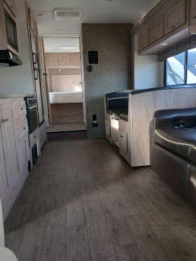 Used 2018 Forest River Sunseeker 2850SLE