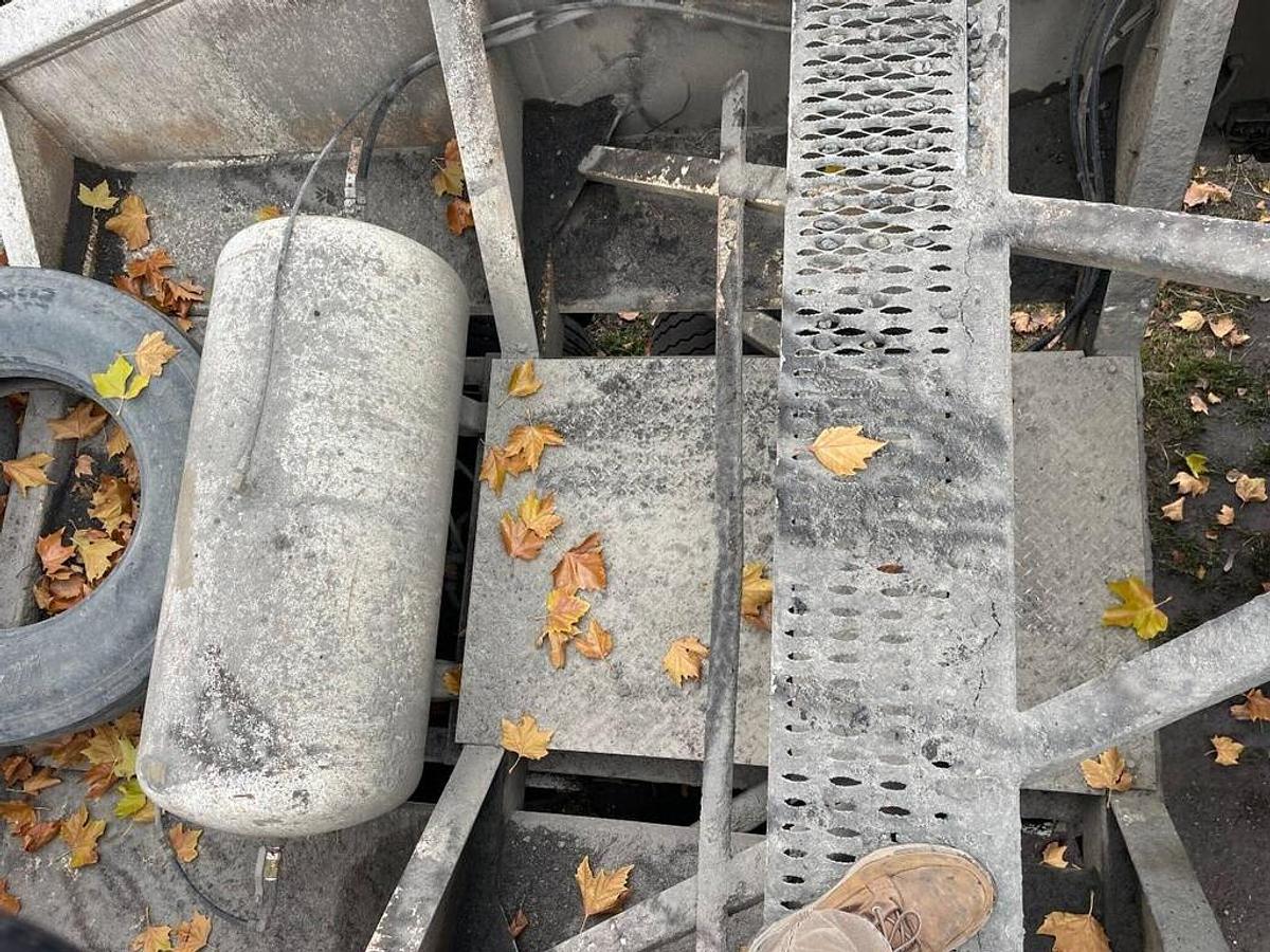 Used 1999 Road Master Belly Dump