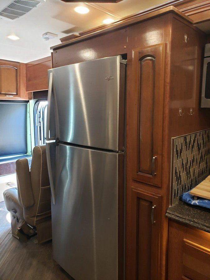 Used 2018 Holiday Rambler Endeavor XL 38N  360 XCM Diesel Pusher Motorhome