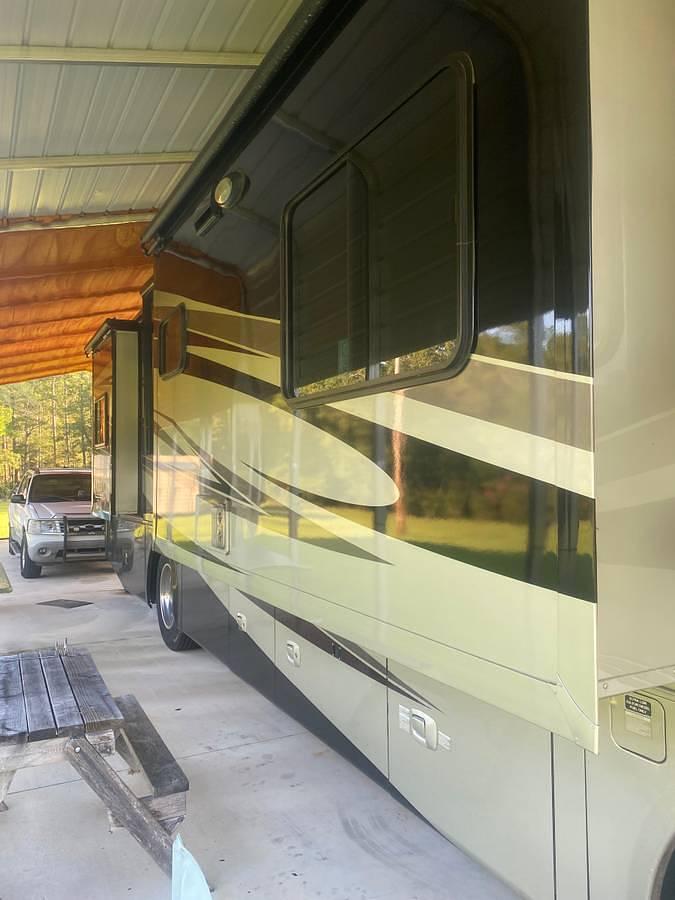 Used 2011 Tiffin Allegro Open Road RED Class A Motorhome & 2016 Jeep Trailhawk