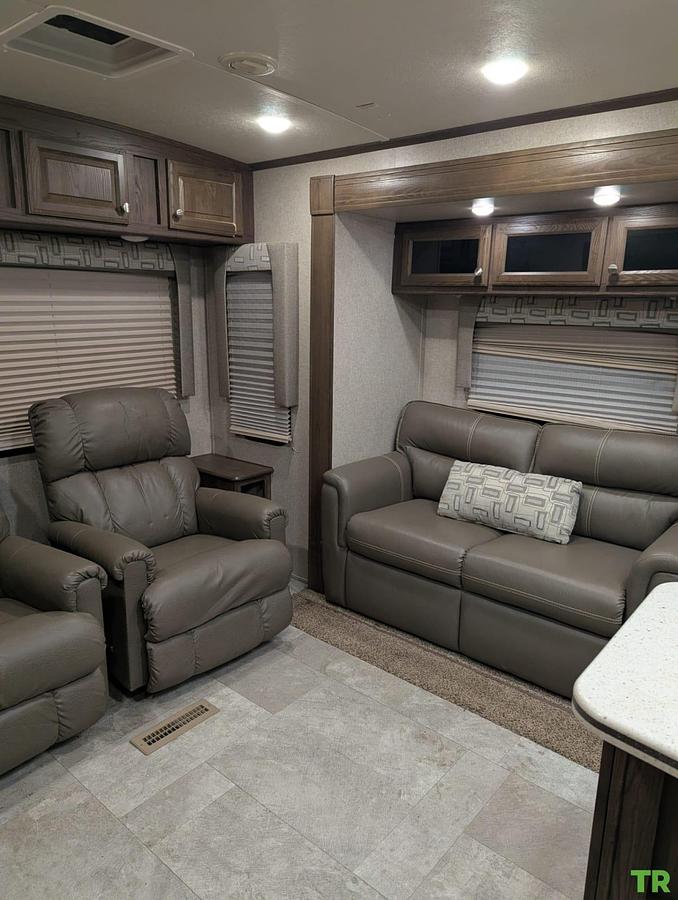 Used 2018 Flagstaff Superlite