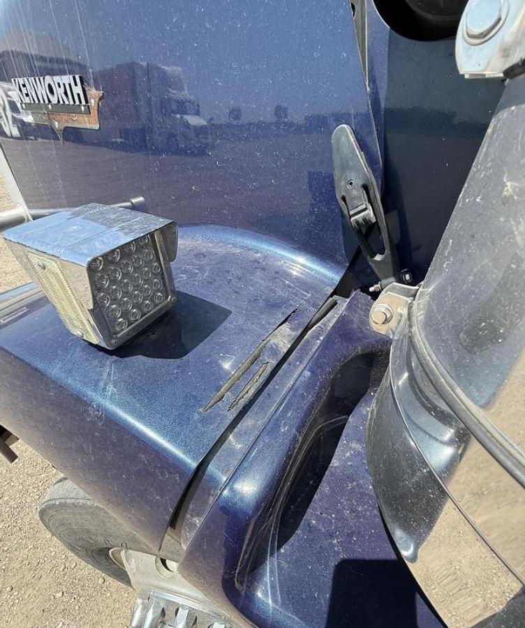 Used 2005 KENWORTH T800