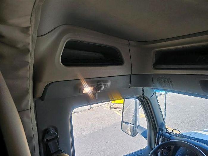 Used 2023 Peterbilt 567