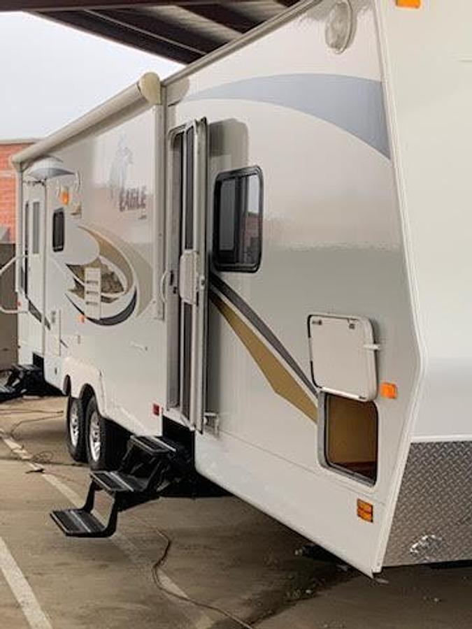 Used 2010 Jayco Eagle 320RLDS Travel Trailer