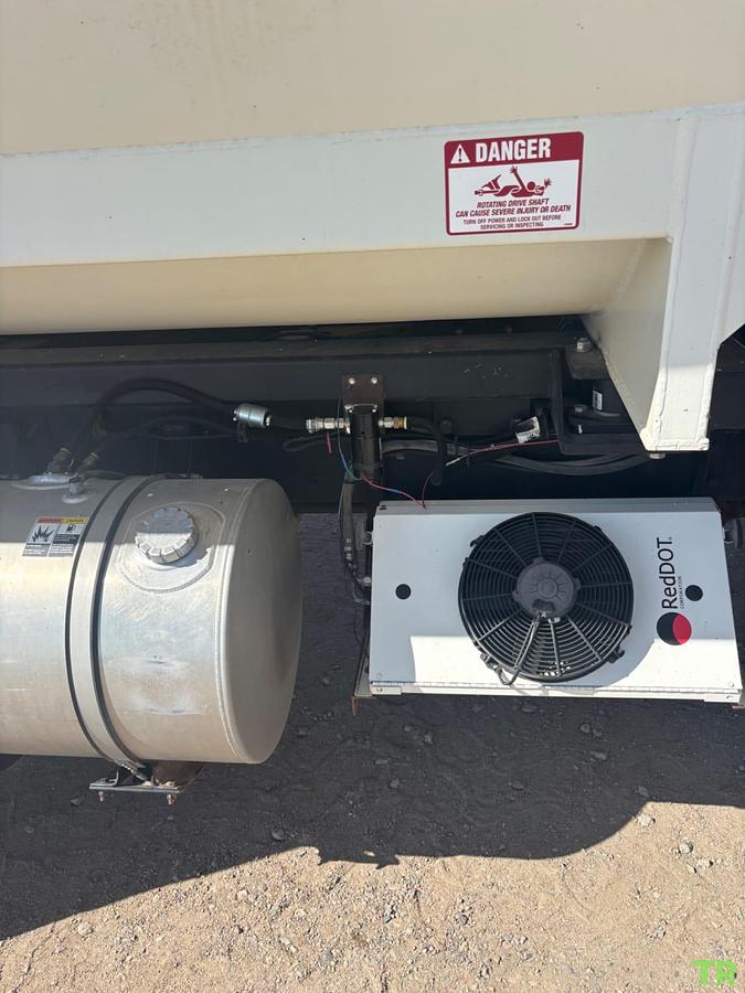 Used 2017 Roto-Mix 620-16XD Commercial Feed Mixer