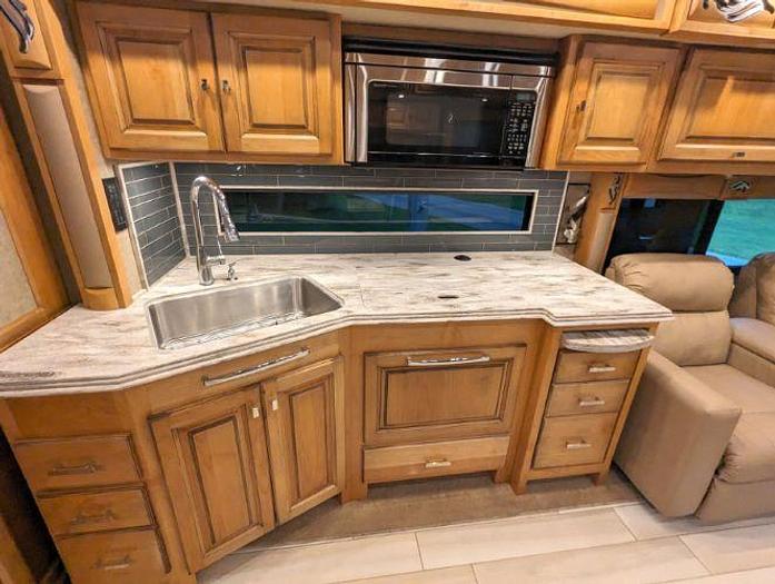 Used 2019 Tiffin Phaeton 40IH