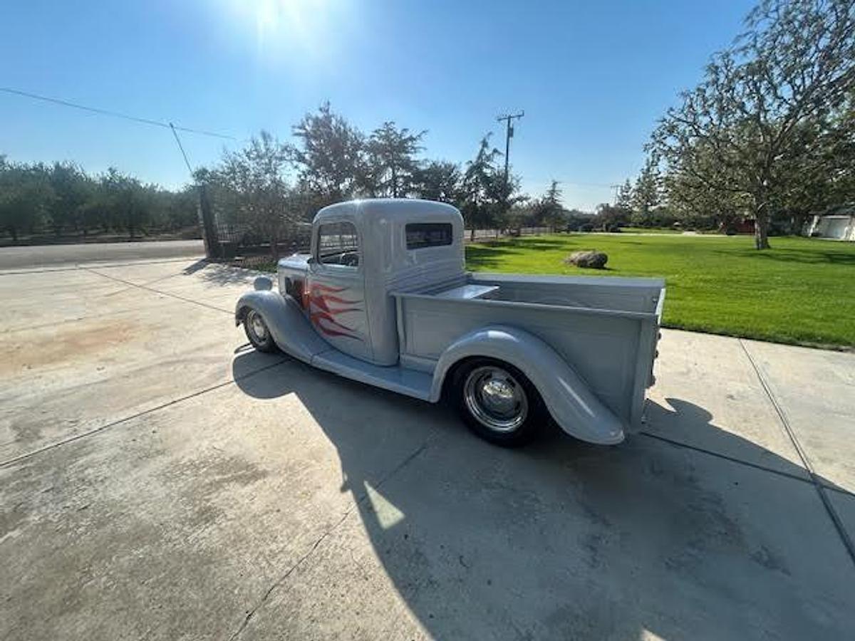 Used 1935 Ford Pickup