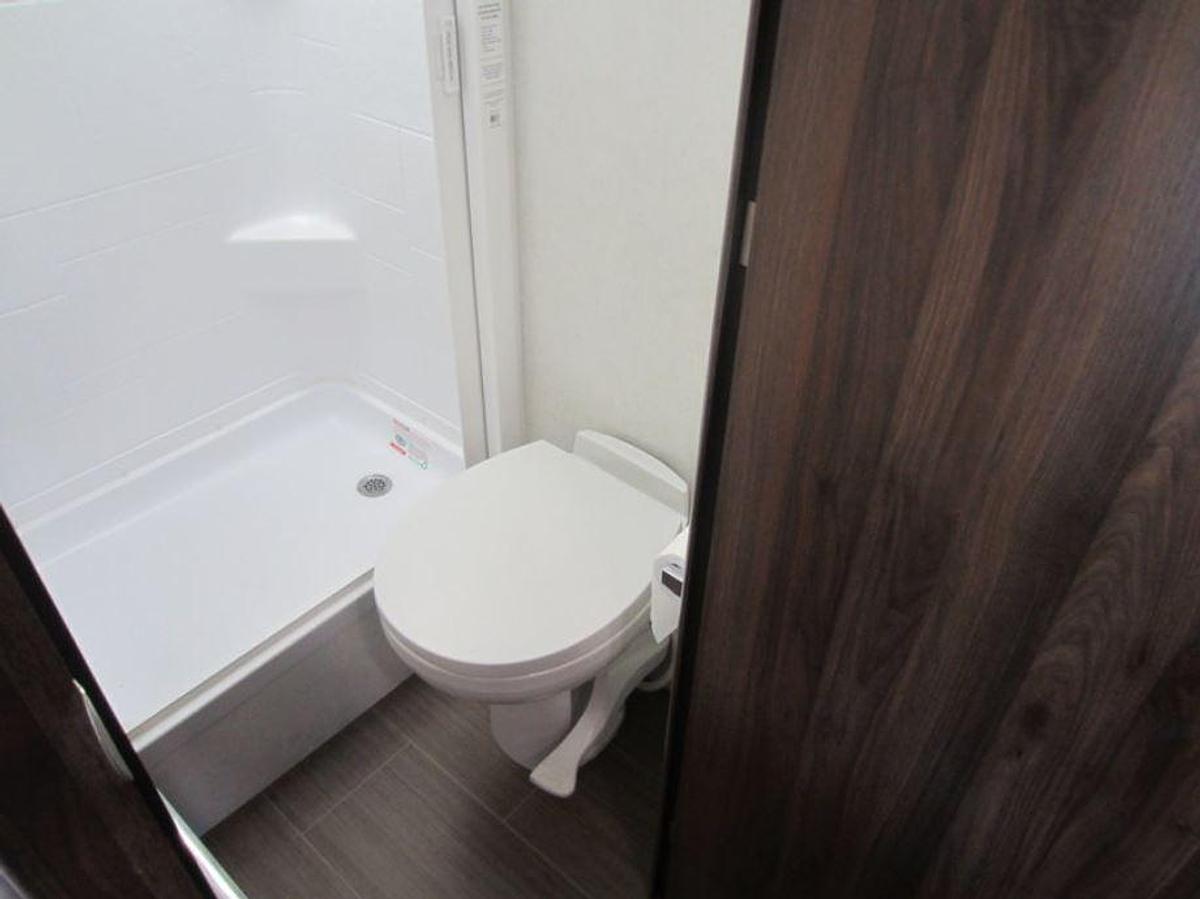 Used 2020 Winnebago Vita 24F