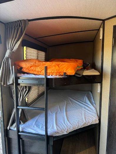 Used 2018 Grand Design Imagine 2400BH