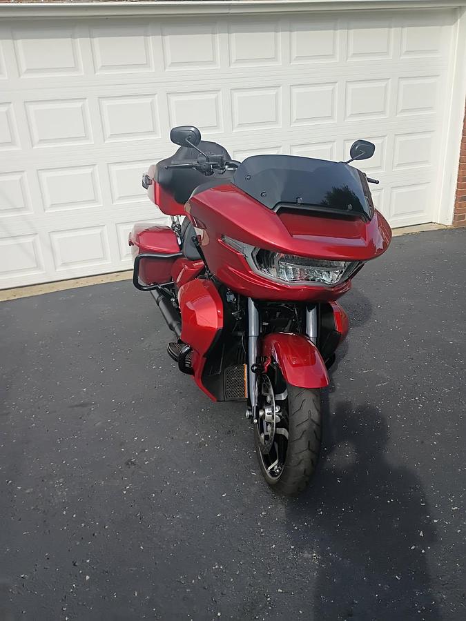 Used 2025 Harley-Davidson Road Glide FLTRX Full Dresser | Whiskey Firestorm | 117 Milwaukee-Eight | Only 5,640 Miles