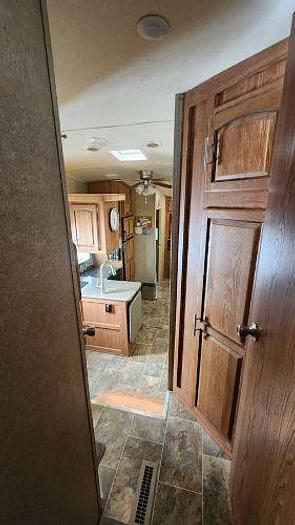 Used 2015 Forest River Rockwood Signature Ultra Lite 8281SS