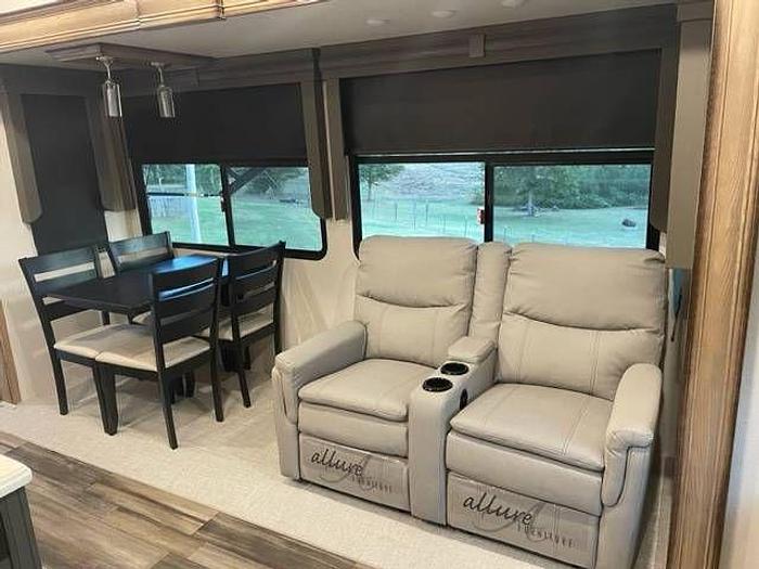 Used 2023 Prime Time Sanibel 3902WB