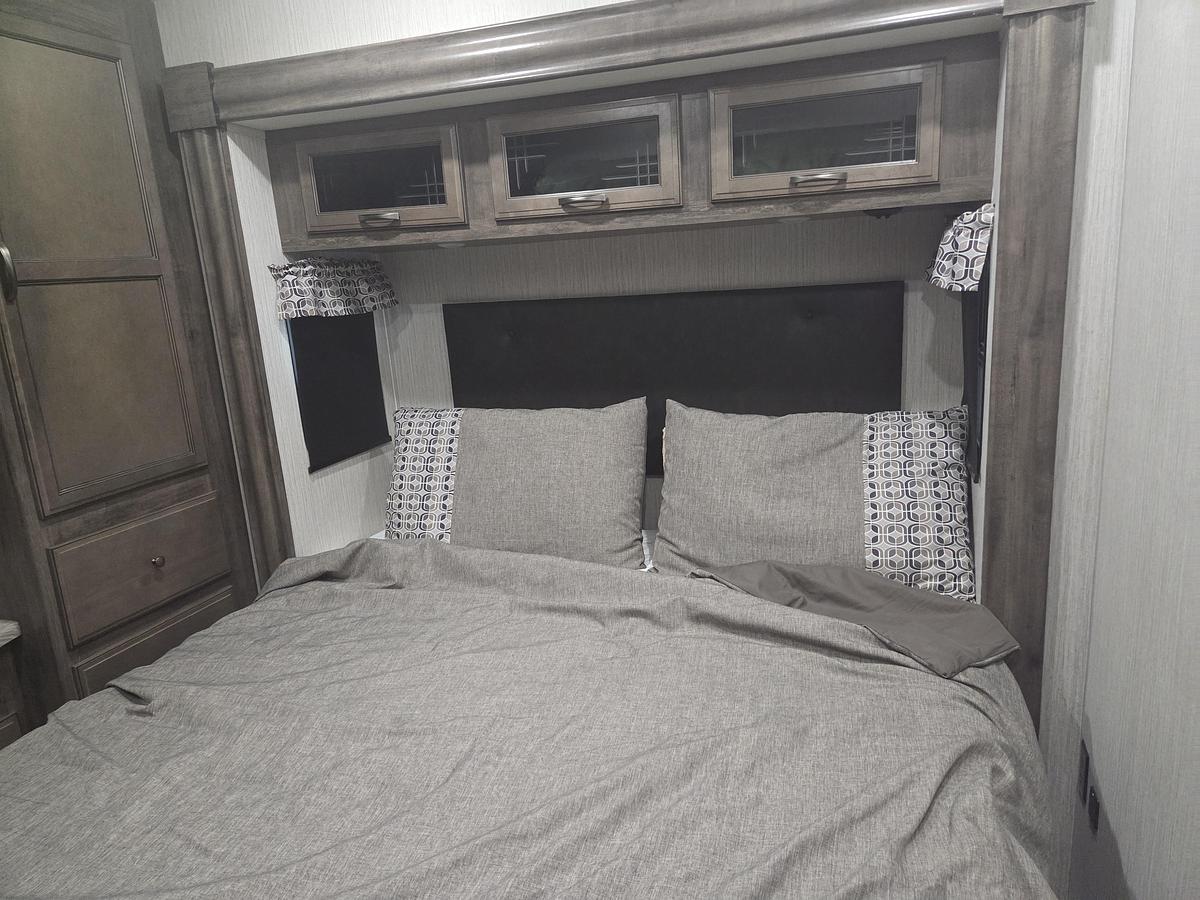 Used 2020 Forest River Sierra 38FKOK Fifth Wheel • Front Kitchen • King Bed