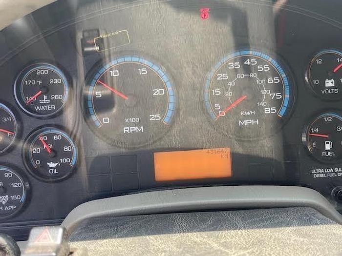 Used 2014 INTERNATIONAL 8600 Dump Truck