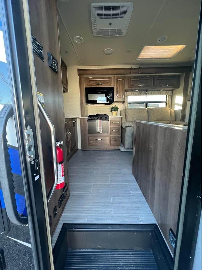 Used 2019 Jayco Greyhawk 31FS