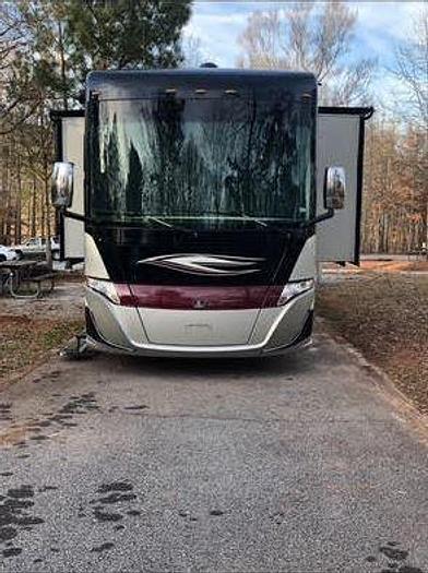 Used 2018 Tiffin Motorhomes Allegro Red 33AA