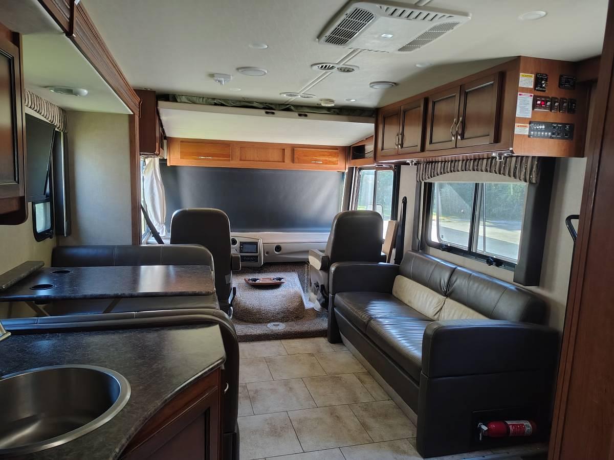Used 2017 Fleetwood Flair 29T