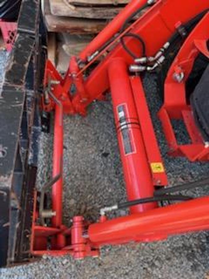 Used 2021 Kubota MX5400HSTC Tractor