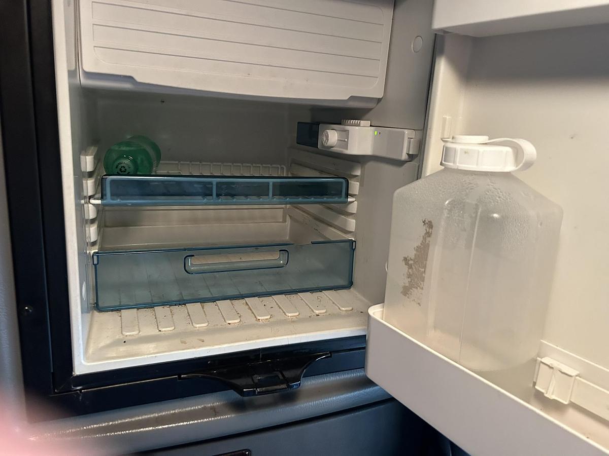 Used 2020 Peterbilt 389 Sleeper Semi Truck