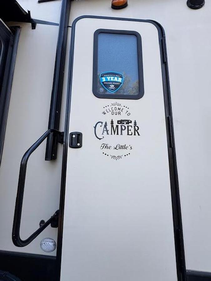 Used 2020 Keystone Montana High Country 385BR Fifth Wheel