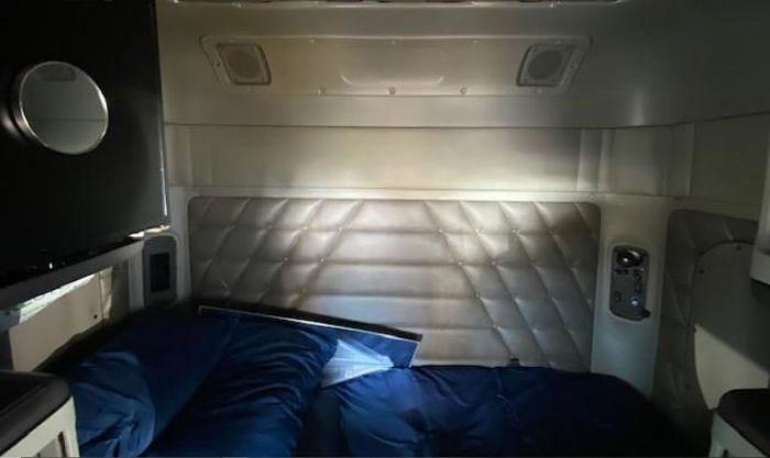 Used 2019 Freightliner 122SD