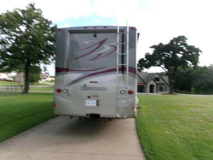 Used 2010 Winnebago SIGHTSEER 33C