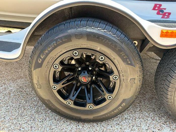 Used 2022 Basscat Pantera