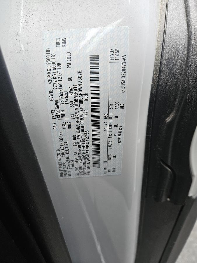 Used Self Sufficient Mobile Tire And Oil Change Unit