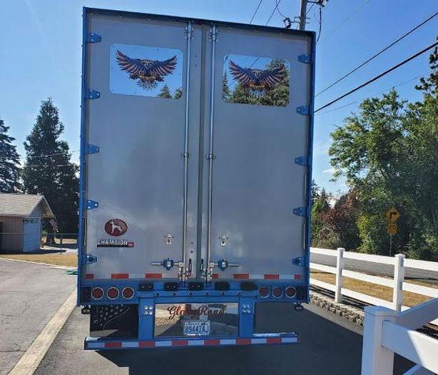 Used 1996 KENWORTH T800 and 2020 Great Dane Dry Van