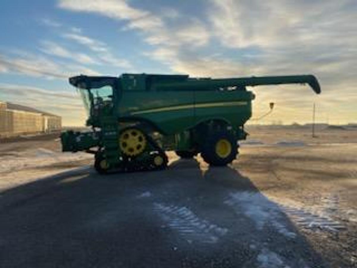 Used 2021 John Deere S780