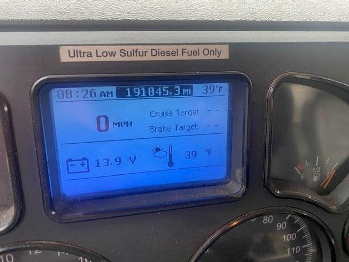 Used 2018 Mack Granite GU713