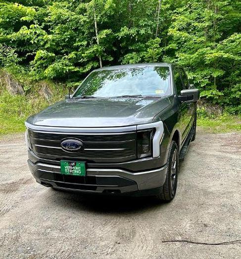 Used 2022 Ford F-150 Lightning Lariat