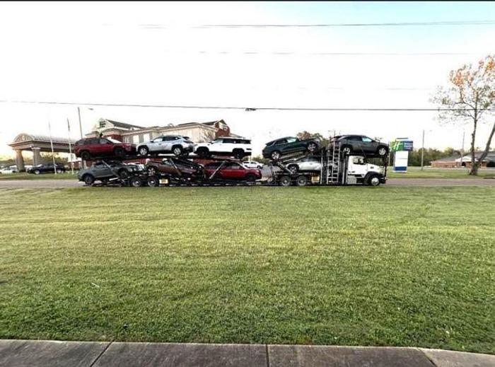 Used 2015 Volvo VAH Car Hauler