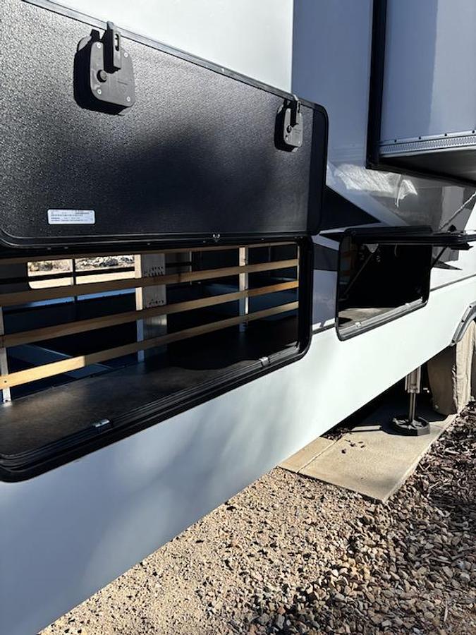 Used 2022 Alliance RV Paradigm 385 FL Fifth Wheel