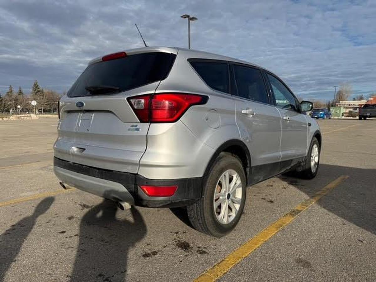 Used 2019 Ford Escape SE 4WD