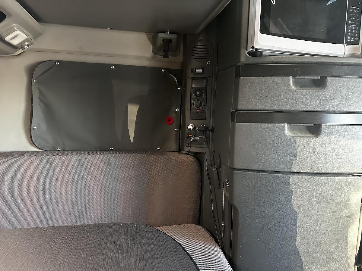 Used 2020 Volvo VNL860 XL Globetrotter