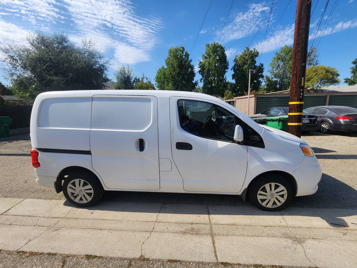 Used 2017 Nissan NV 200 Cargo Van