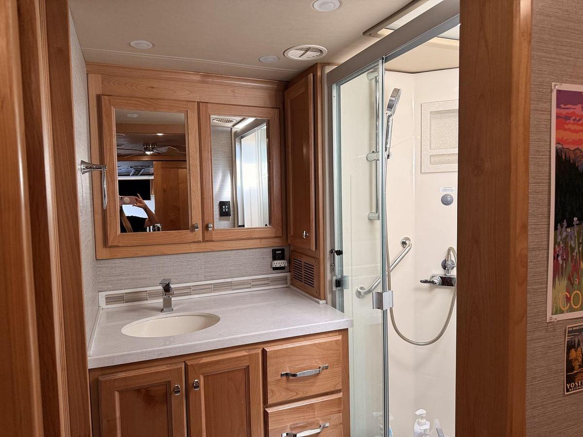 Used 2022 Tiffin Allegro RED 37BA Class A Motorhome